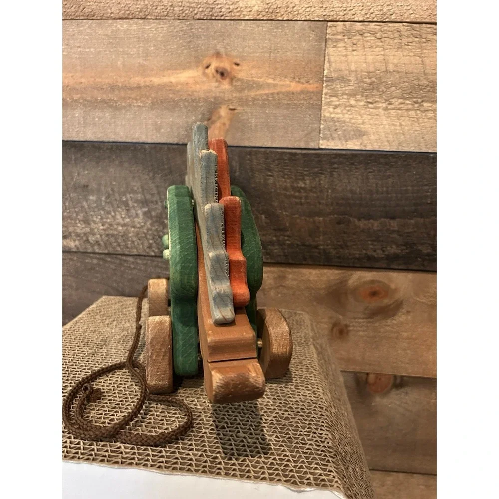 N/A lark toys